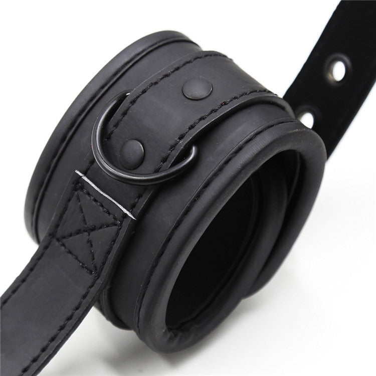 Leather Handcuffs Couple Toys Leather Traction Handcuffs Adult Sex Binding Handcuffs